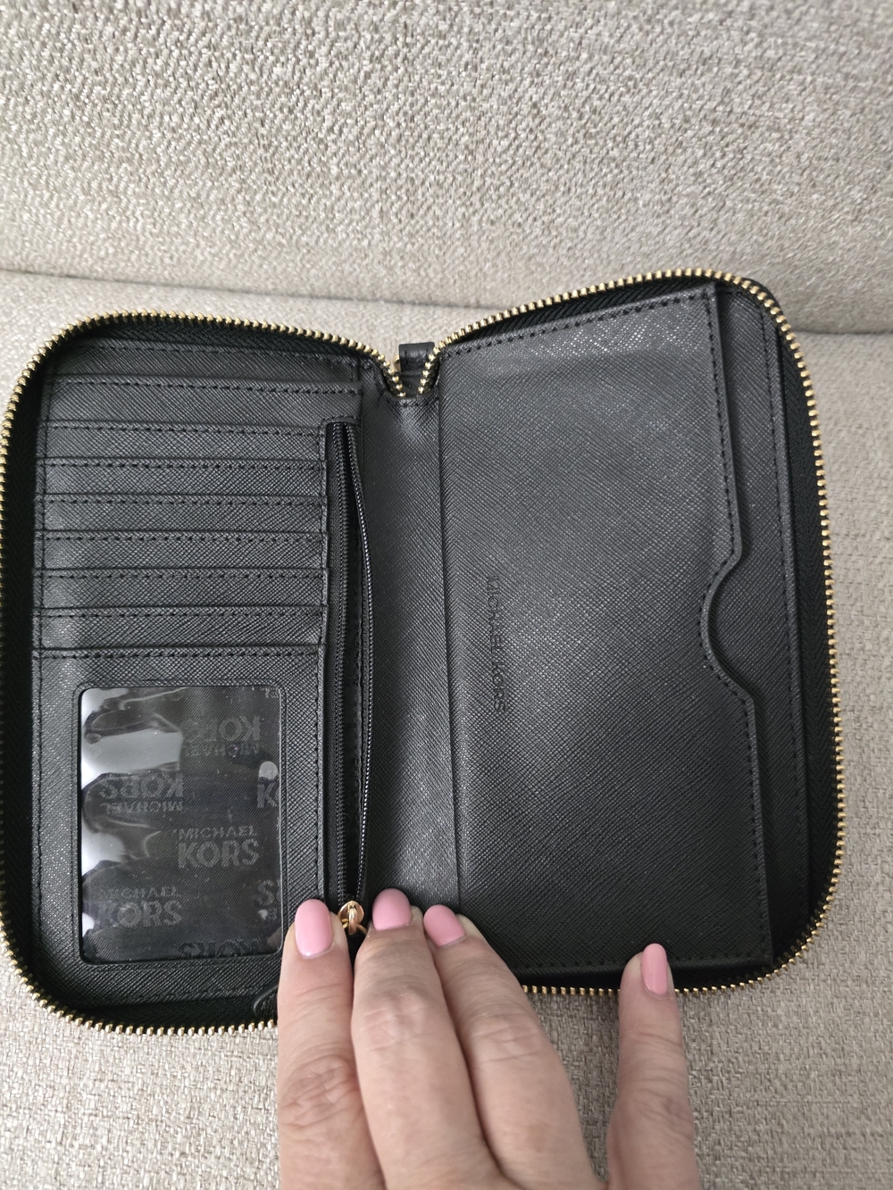 Michael Kors Fulton Black Pebbled Leather Zip-Around Wallet - Picture 8 of 11